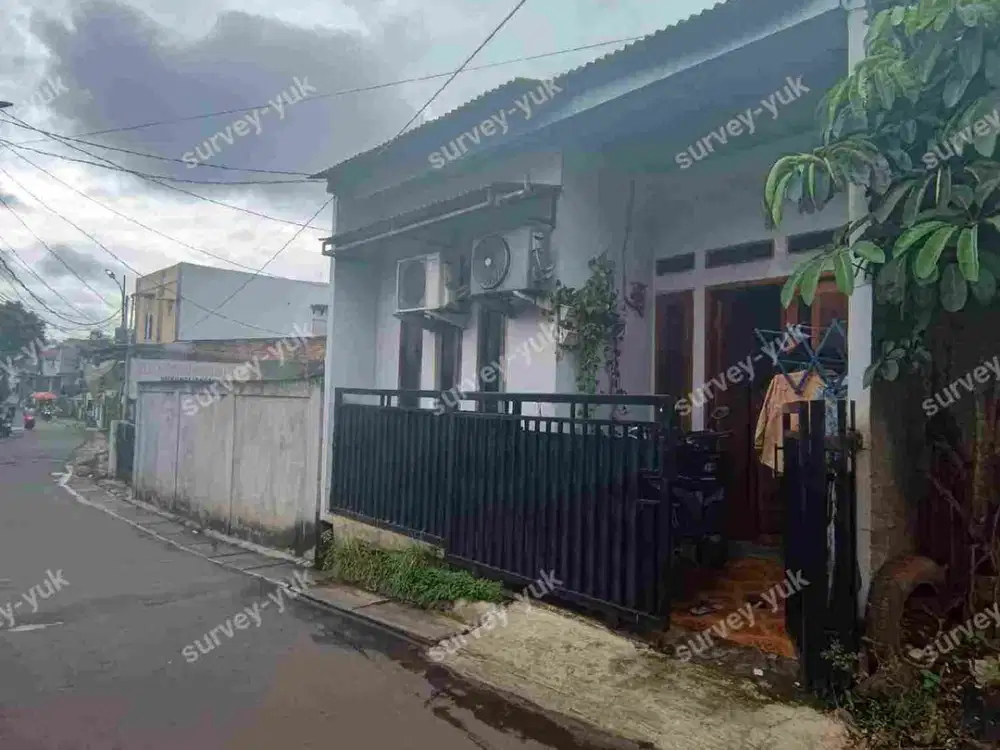 Rumah Pinggir Jalan 40 m2 Ciputat Bebas Banjir
