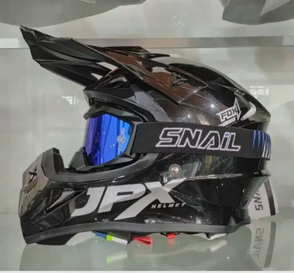 Helm cross jpx black glossy plus google snail warna biru