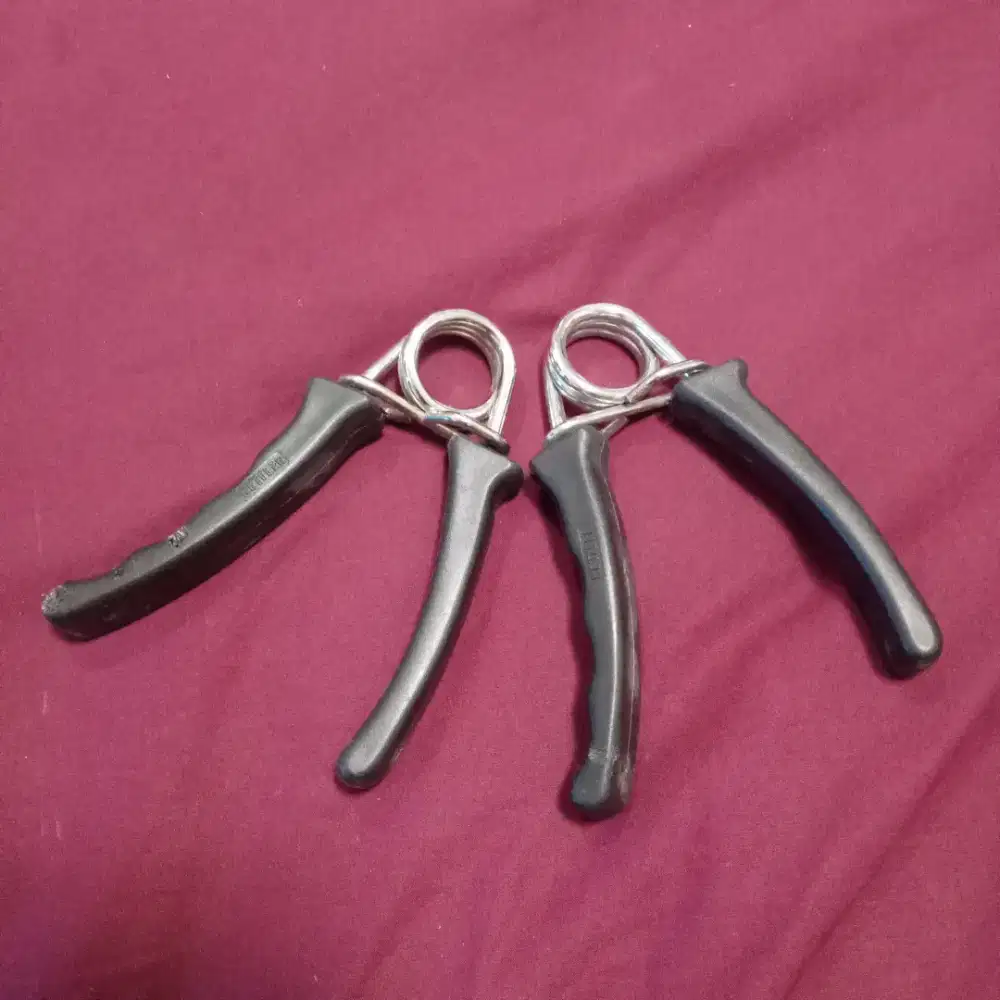 Kettler hand grip spring double 4.5 penguat otot tangan