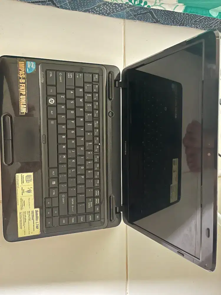 Dijual Laptop Toshiba 2jt