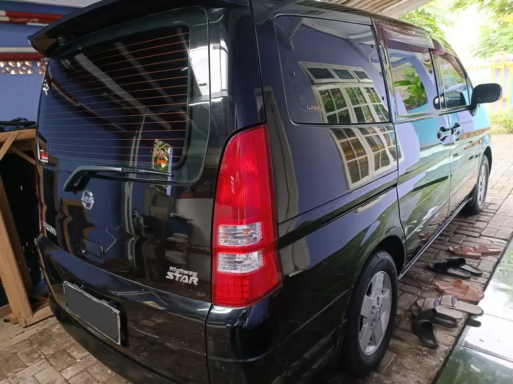 Nissan Serena 2005 Bensin