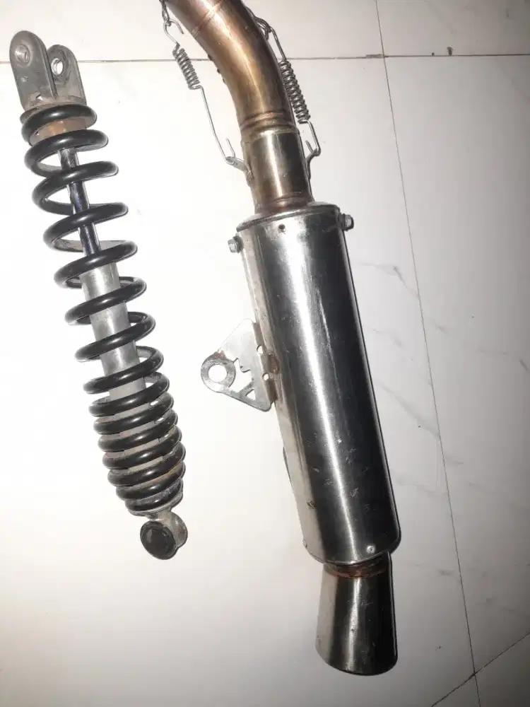 Knalpot dan skock copoton mio