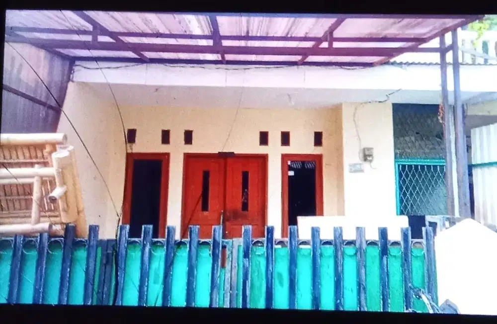 Cash Only Di Jual Rumah Luas  Dsn Murah Di Srengseng jakbar