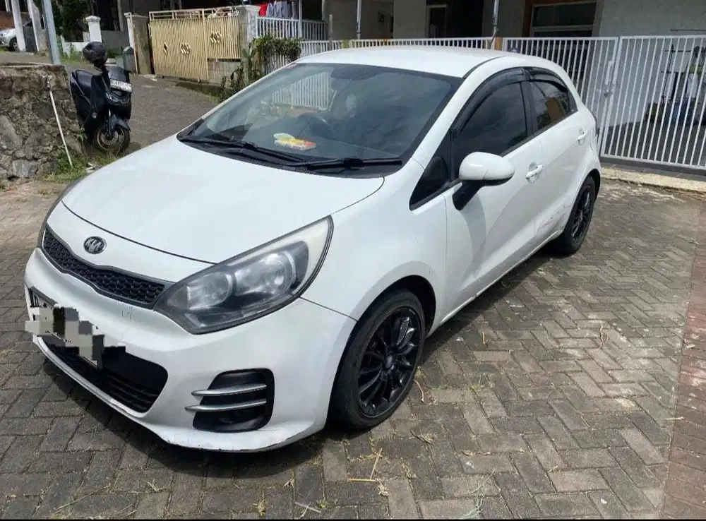 RENTAL MOBIL NYAMAN AMAN