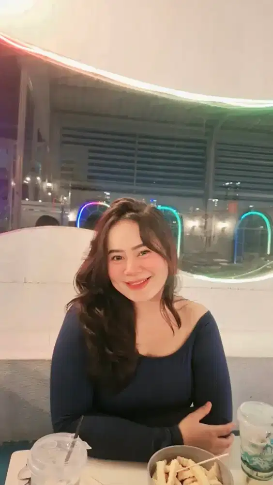 Mencari Loker Sekretaris / PA / Finance / Resepsionis