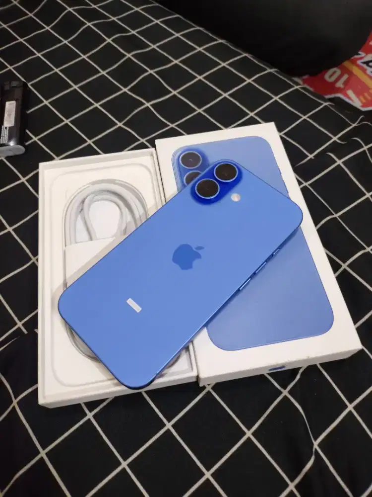 Iphone 16 128 128 op box