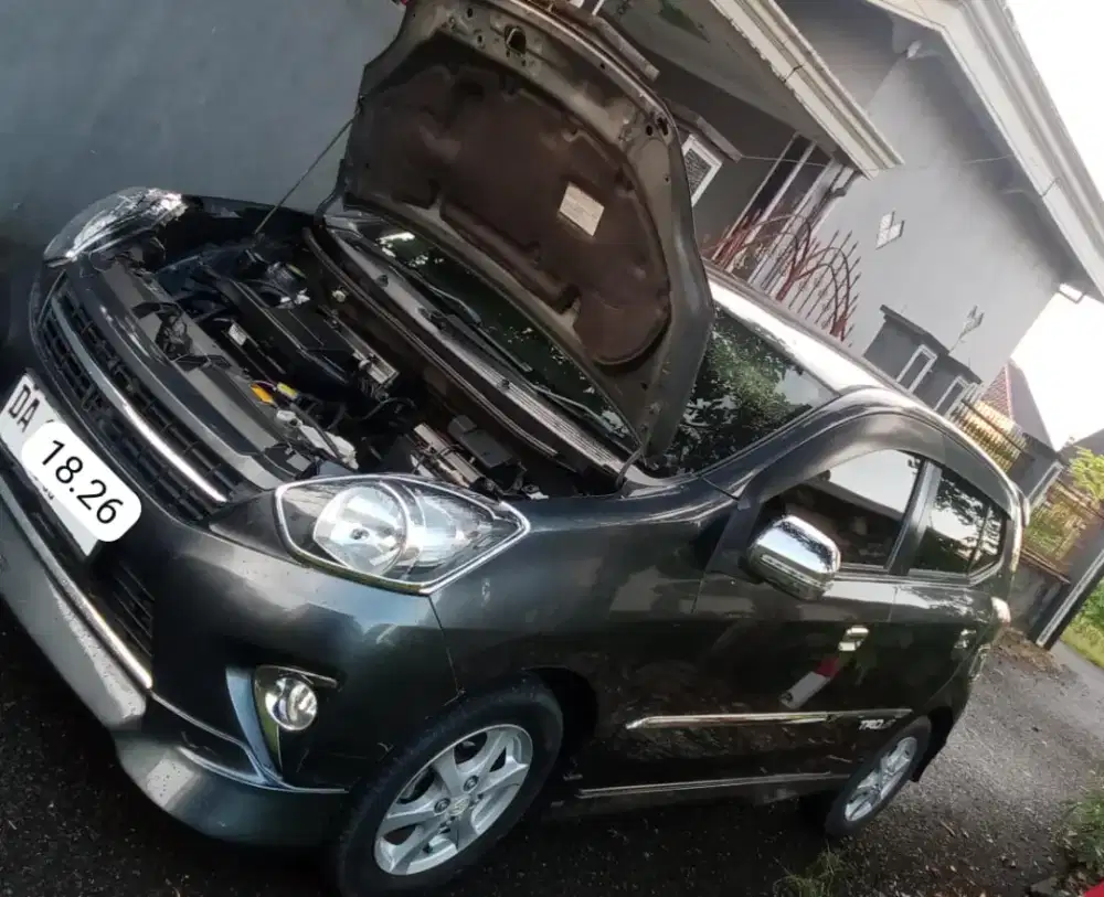 Dijual Agya TRD S Manual 1.0 tahun 2016 kondisi siap pakai