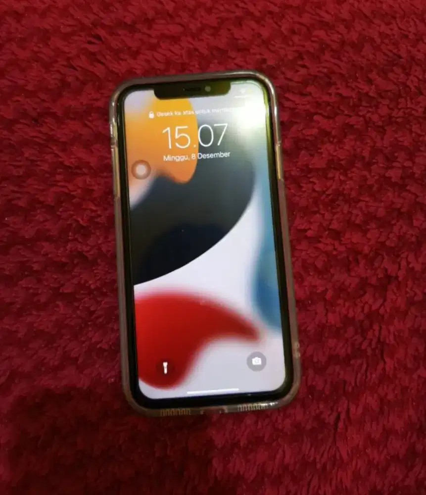 iPhone 11 64 GB warna hitam