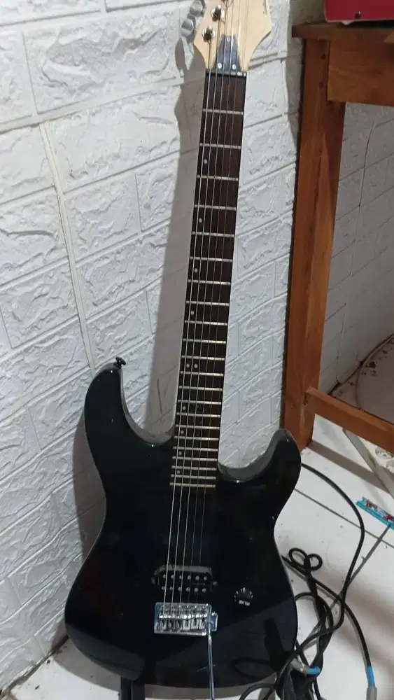 Paket Gitar Listrik + Souncard