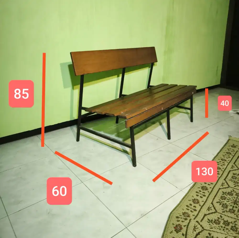 kursi panjang teras taman