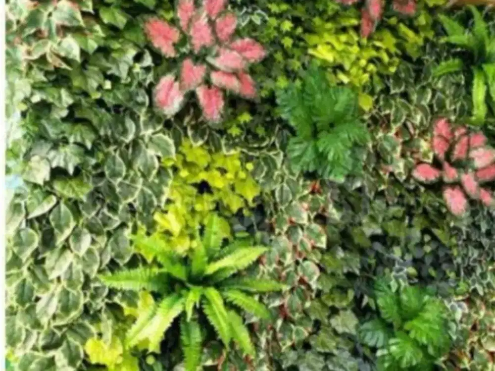 JASA PEMBUATAN VERTIKAL GARDEN SINTETIS
