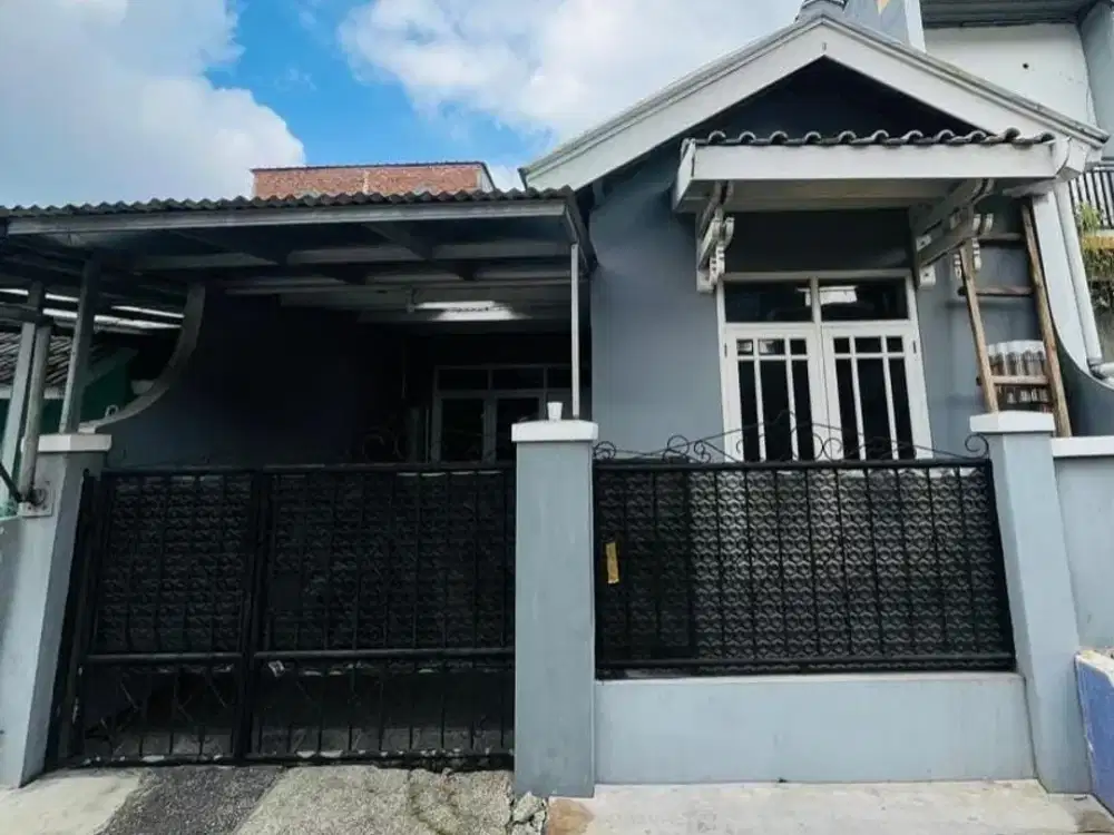 Wow MURAH BANGET Rumah di Cipageran dekat Sangkuriang Cimahi Utara Masuk Mobil dijual
