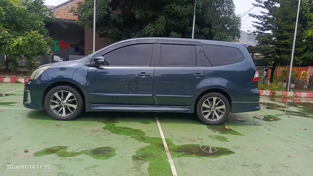 Nissan Grand livina 2014 Bensin