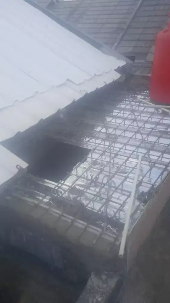 Tukang perbaikan atap bocor dan renovasi