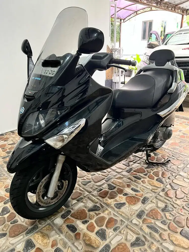 Piaggio Xevo 250