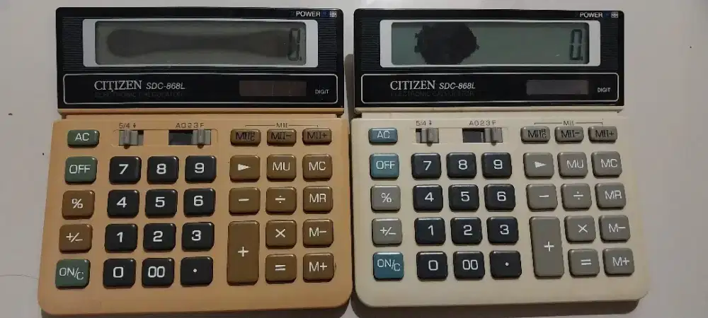 Kalkulator citizen SDC 868L