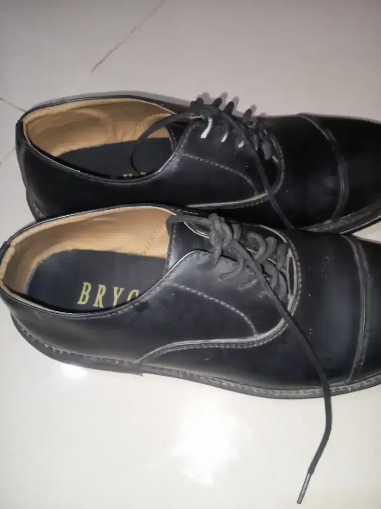 Sepatu brygan uk41