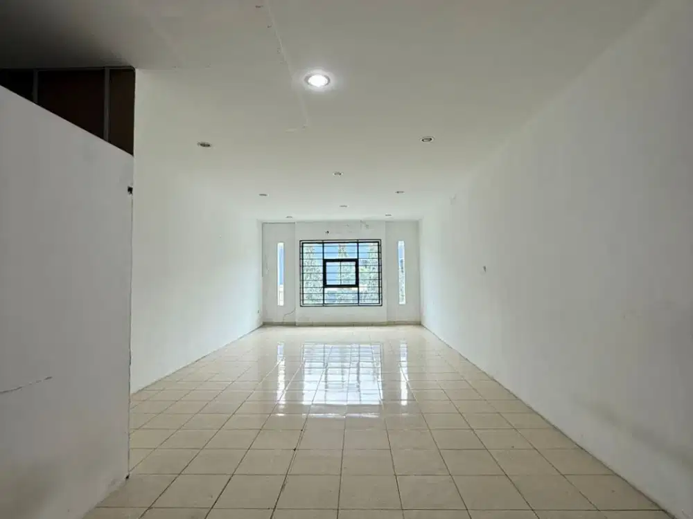 Ruko Siap Pakai di Komplek Mekar Wangi