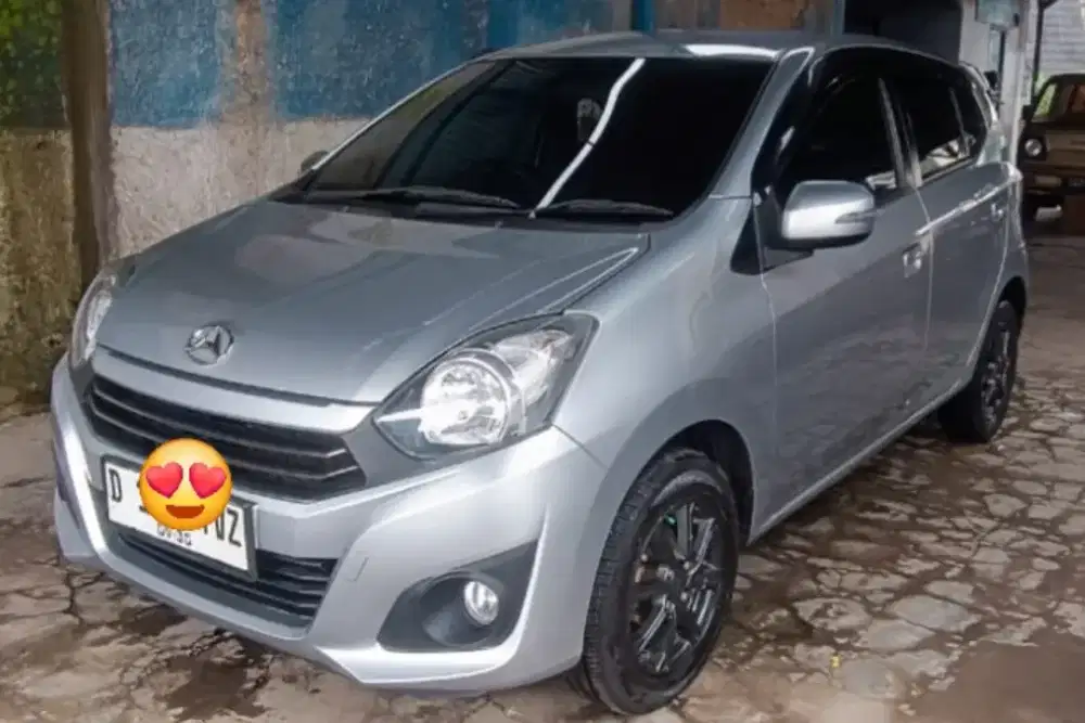 DI JUAL DAIHATSU AYLA X STNK PAJAK PANJANG