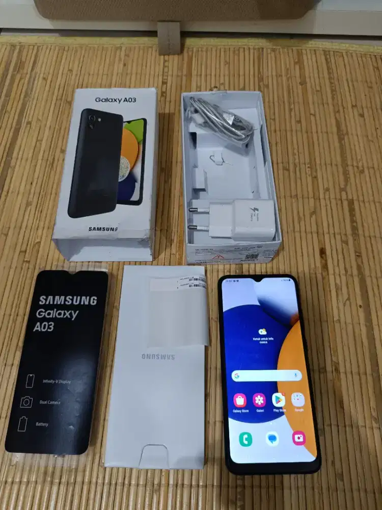 DIJUAL SAMSUNG GALAXY A 03 RAM 4 GB ROM 64 GB MULUS TERAWAT