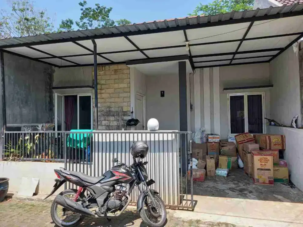 DIJUAL RUMAH 
PERUM MADANI ROYAL CLUSTER 2
KEL. : LESANPURO
KEC  : KEDUNGKANDANG
KAB  : MALANG