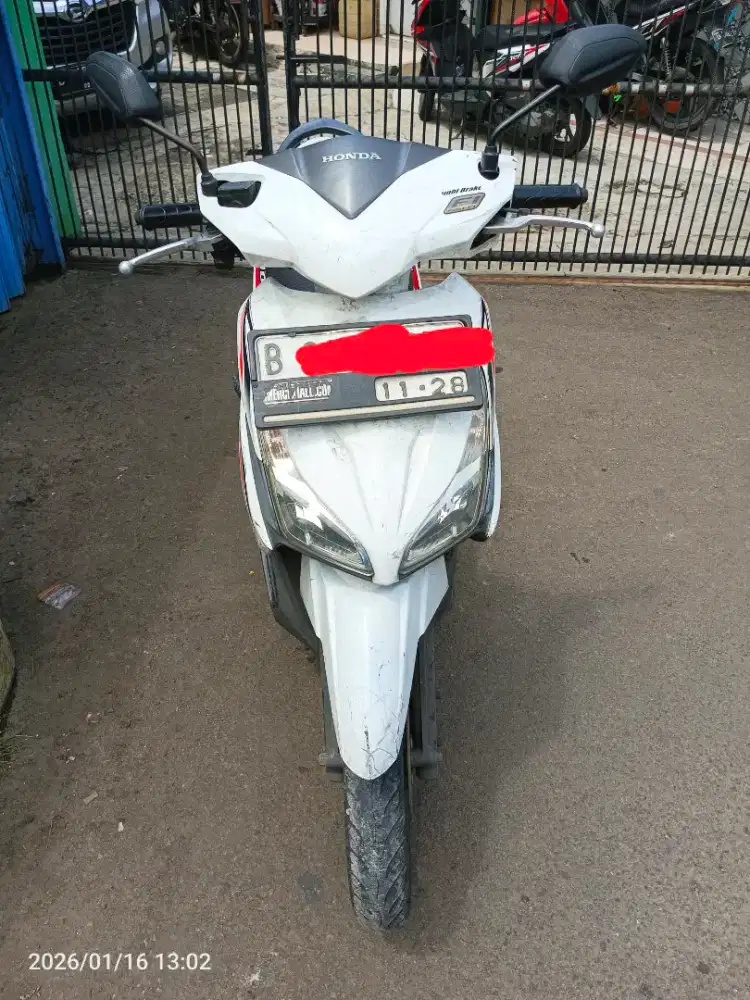 Vario 110 FI Tahun 2016 Pajak Panjang
