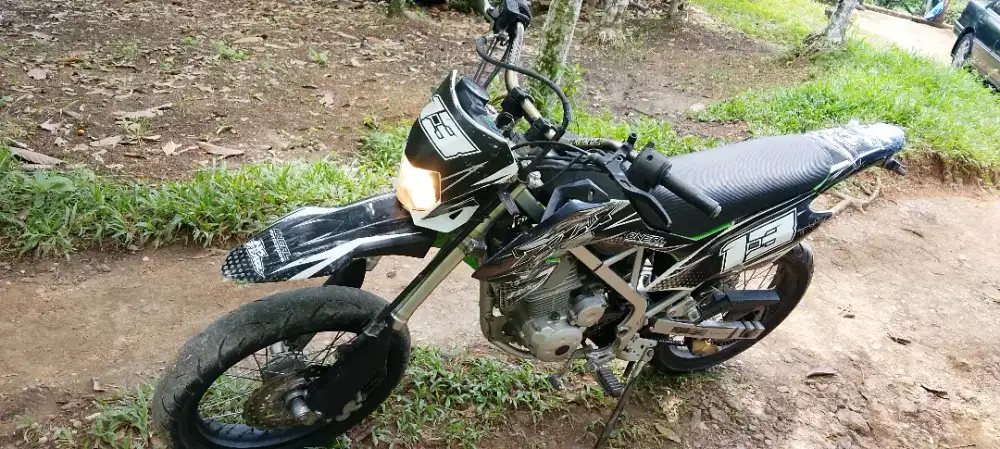 Kawasaki KLX BF