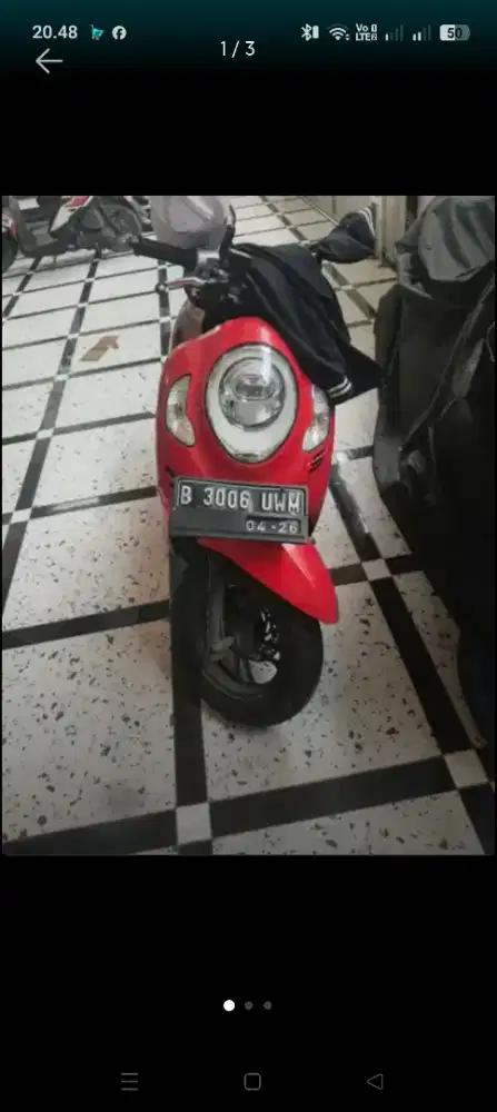 Saya mau jual motor Scoopy 2021