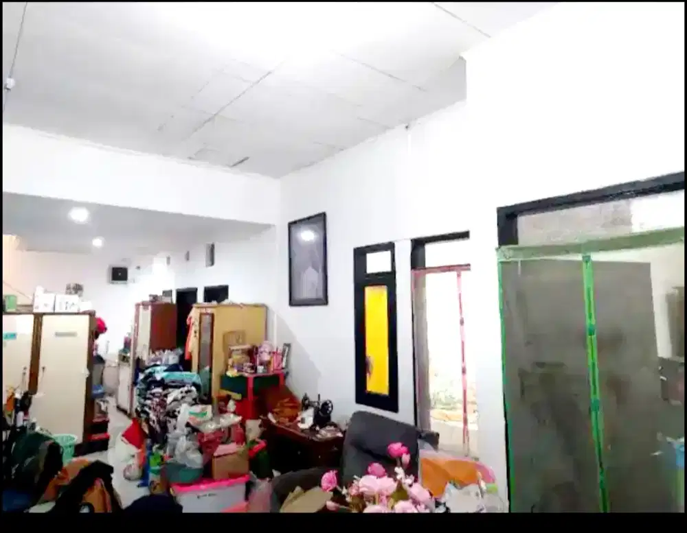 BU CEPAT ! Rumah Di Komplek Taman Kopo Indah II