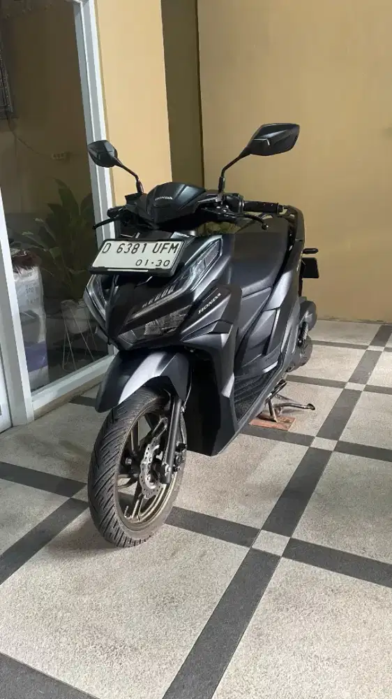 ODO 7K, Pajak Baru, Honda Vario 125 Keyless CBS ISS 2025