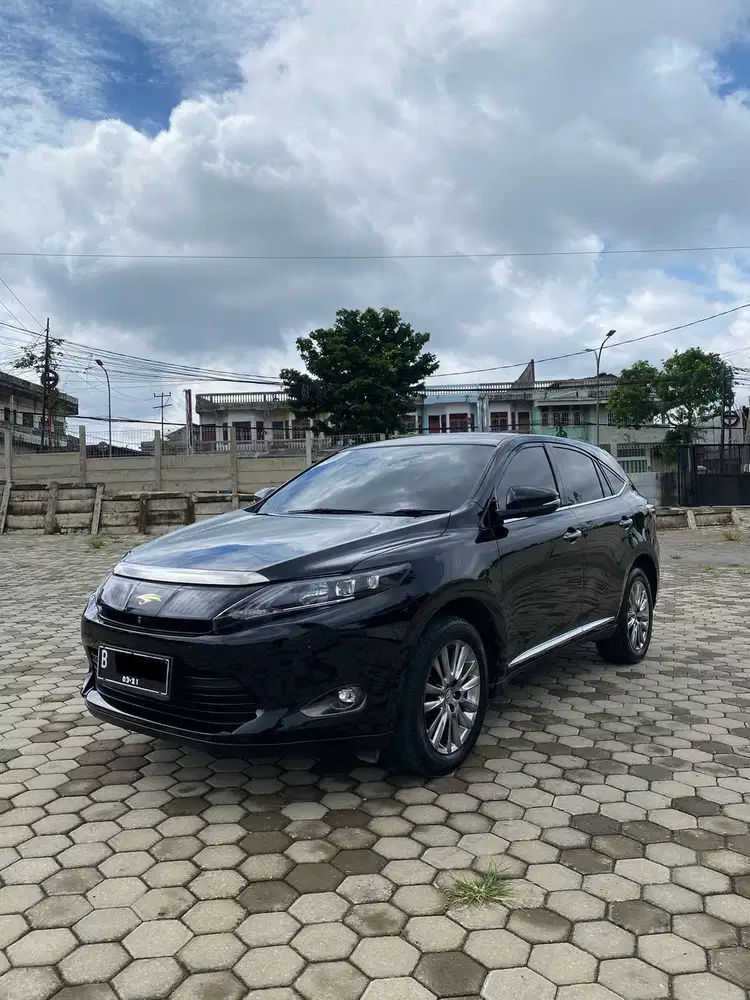 Toyota Harrier 2015 Bensin