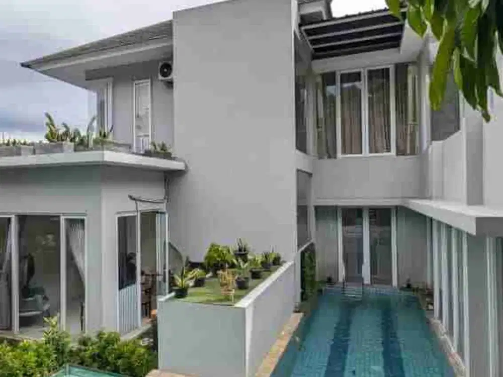 Rumah Citra Gran Cibubur mewah swimming pool