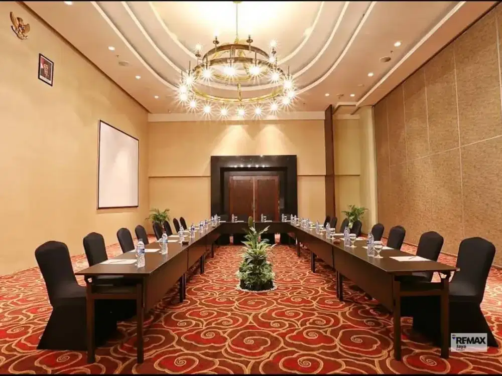 Strategic Sunset Road, Kuta 4 Star Hotel For Sale