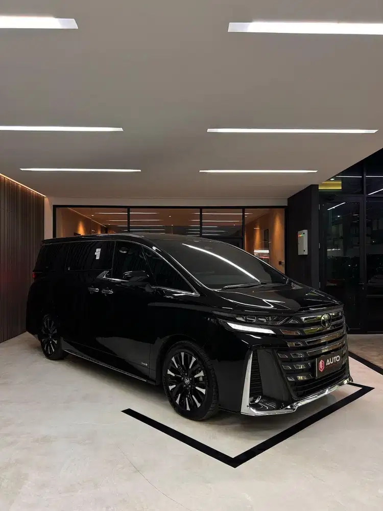 Toyota Vellfire 2.5 HEV Hybrid 2025 Hitam Km14rb  Nik 2024 B188EFW