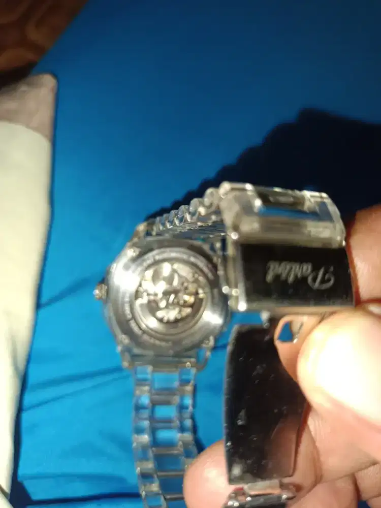 Jam tangan otomatis merk parlent