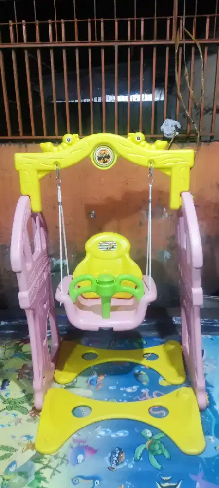 Mainan Ayunan Anak