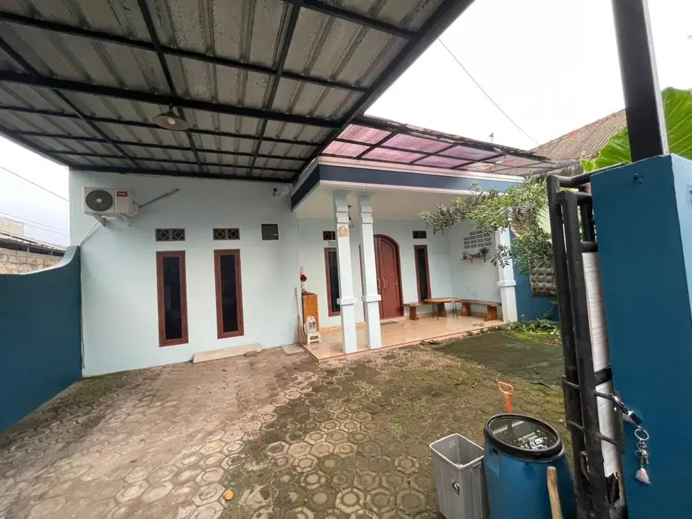 Dijual Rumah Luas dan Asri di Sawangan, Depok