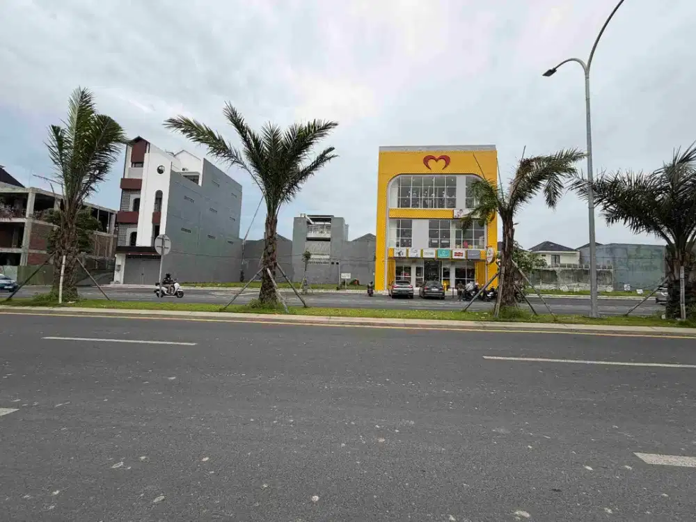 Raya Citraland Utara