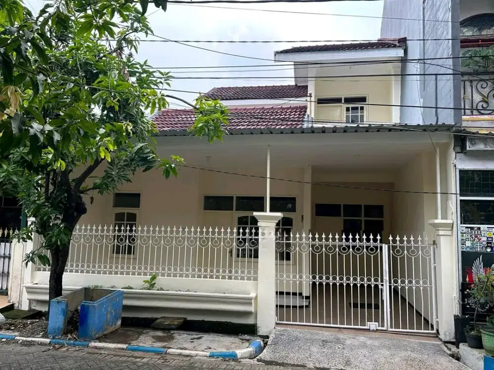 Rumah rungkut Mapan 2lantai