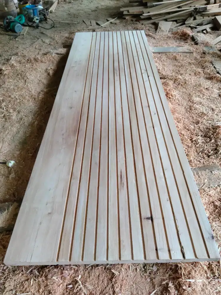 Pintu minimalis kayu mahoni