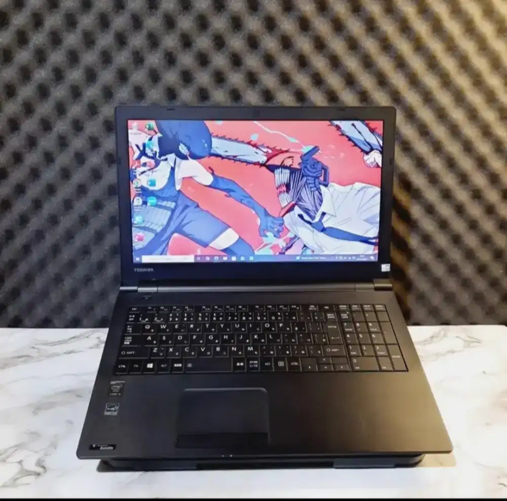 Laptop mulus dan bagus TOSHIBA DYNABOOK R35 M NO CAMERA