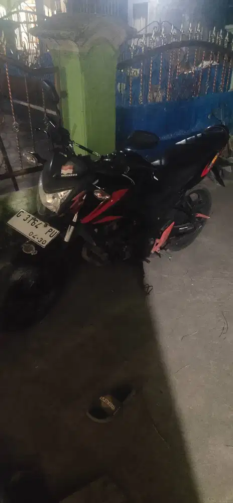 Jual motor cb150r 2015