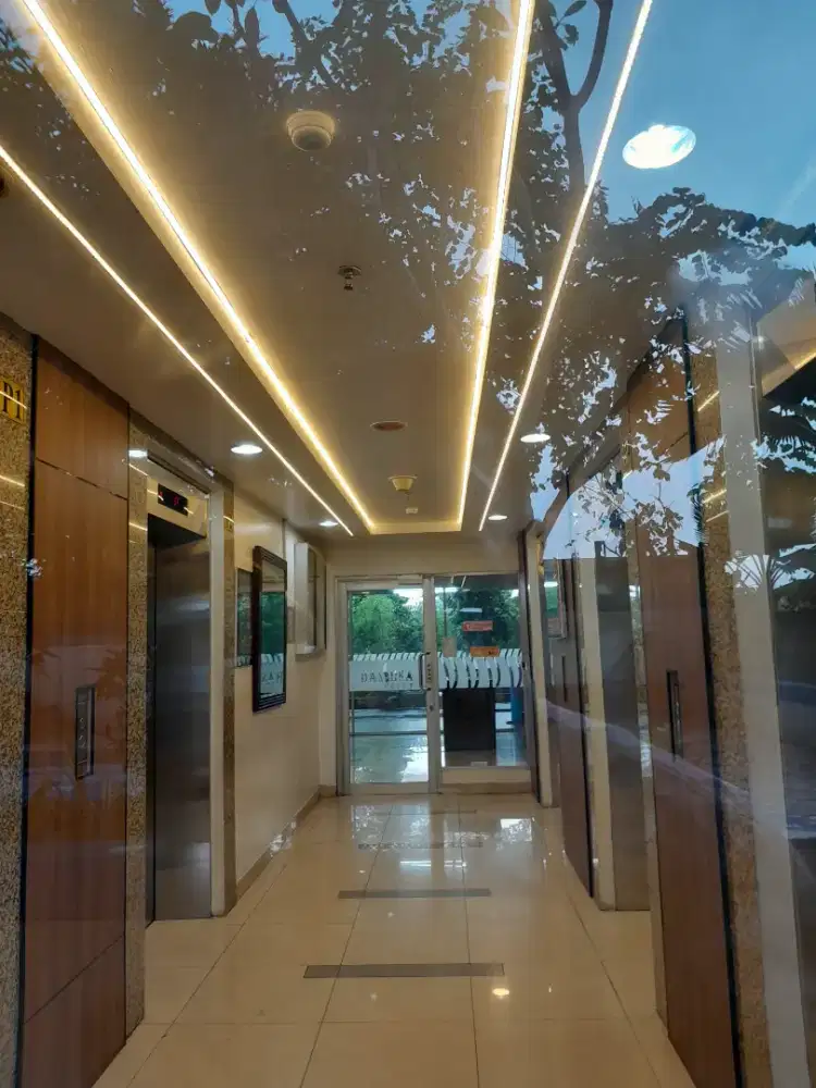 Alamanda Di jual apartemen Bassura City atas mall type 2bedroom