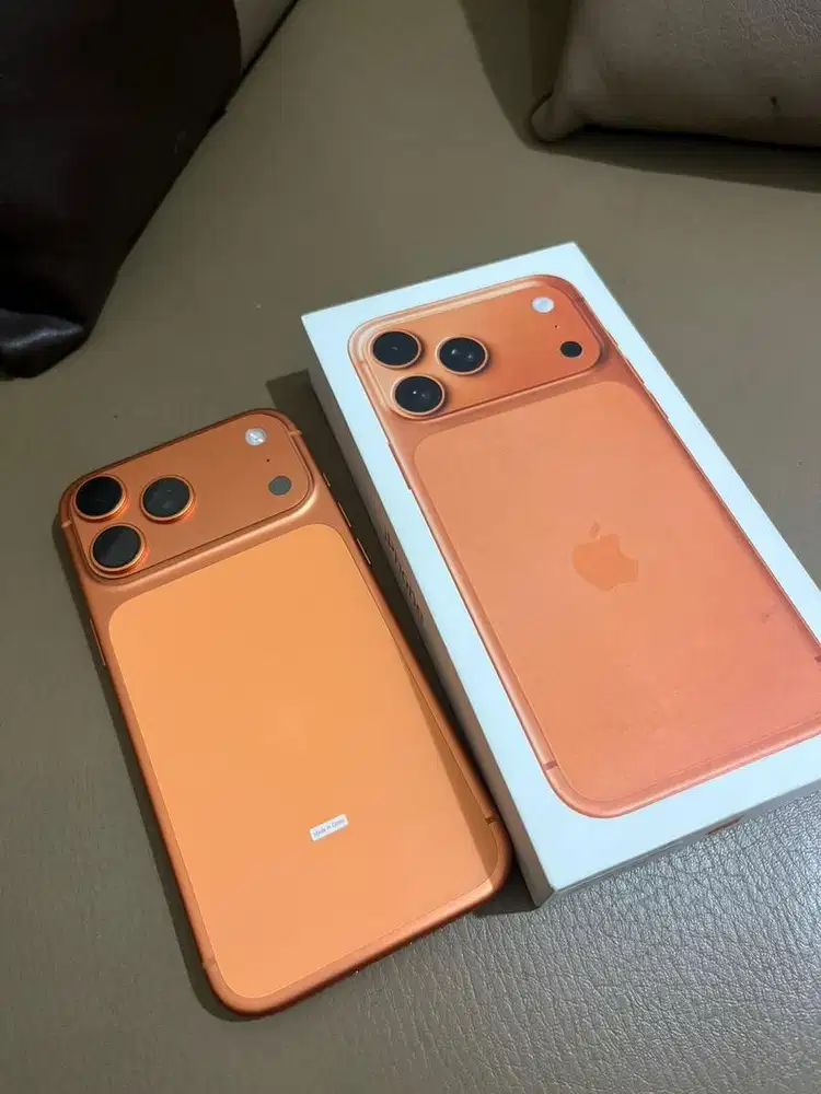 iPhone 17 Pro Max 256 (open box & aktivasi)