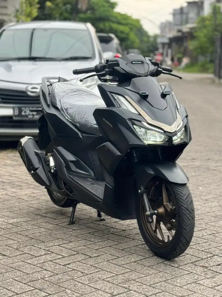 KM 92 KILO! VARIO 160 ABS 2025 HITAM GRESS LIKE NEW