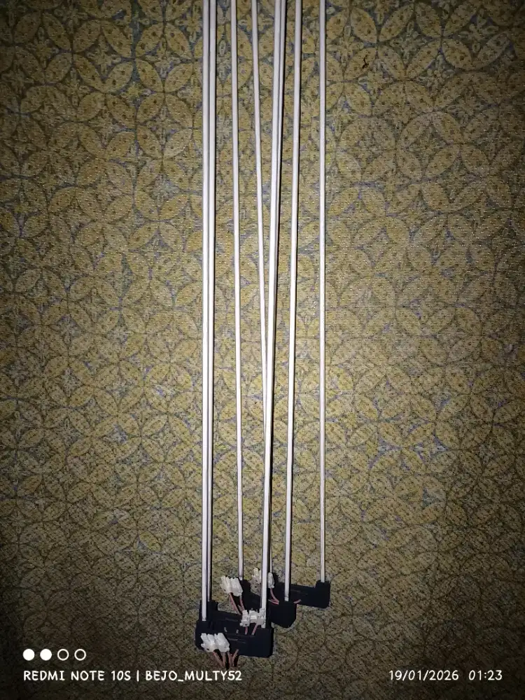 Led neon tv panasonic TH-L32C4G