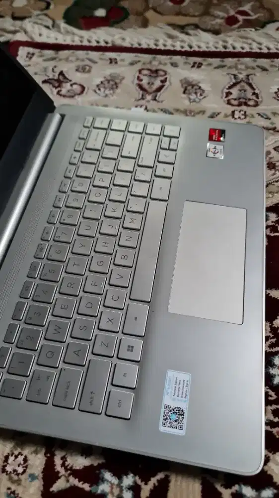 Laptop bekas baik