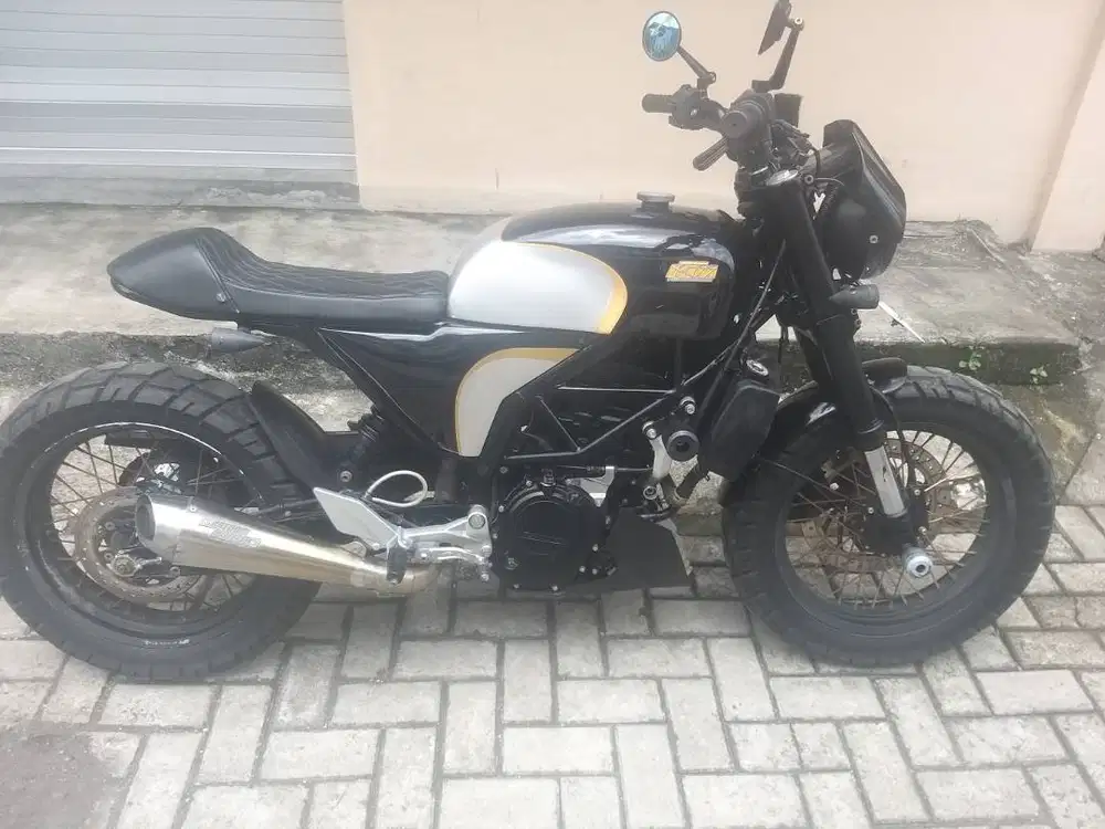 KTM Duke 200 Custom Katros