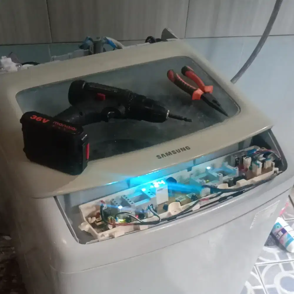 Service servis mesin cuci kulkas water heater panggilan