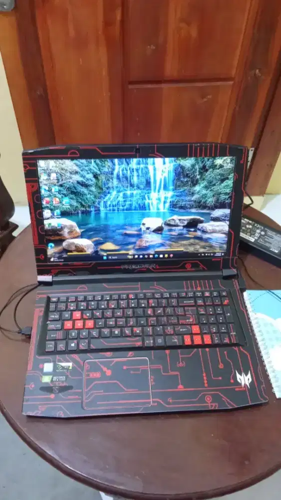 Jual Laptop Acer Predator Helios